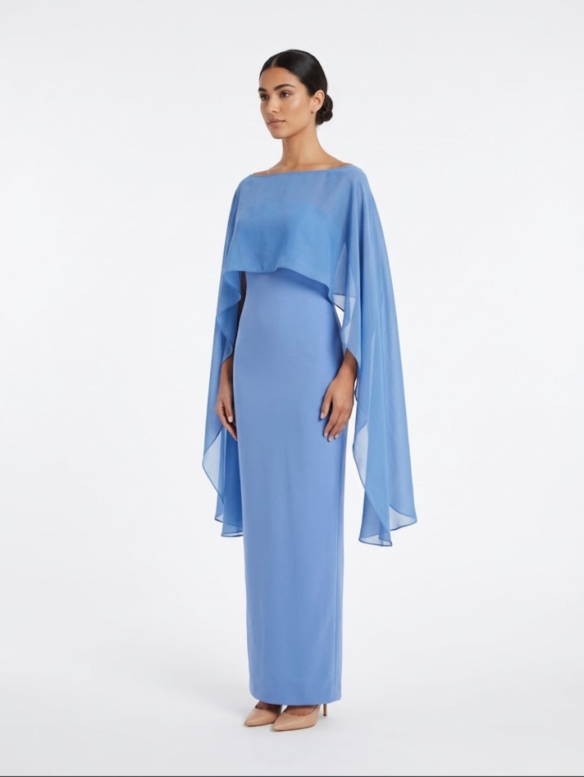 Vestido midi capa azul pastel