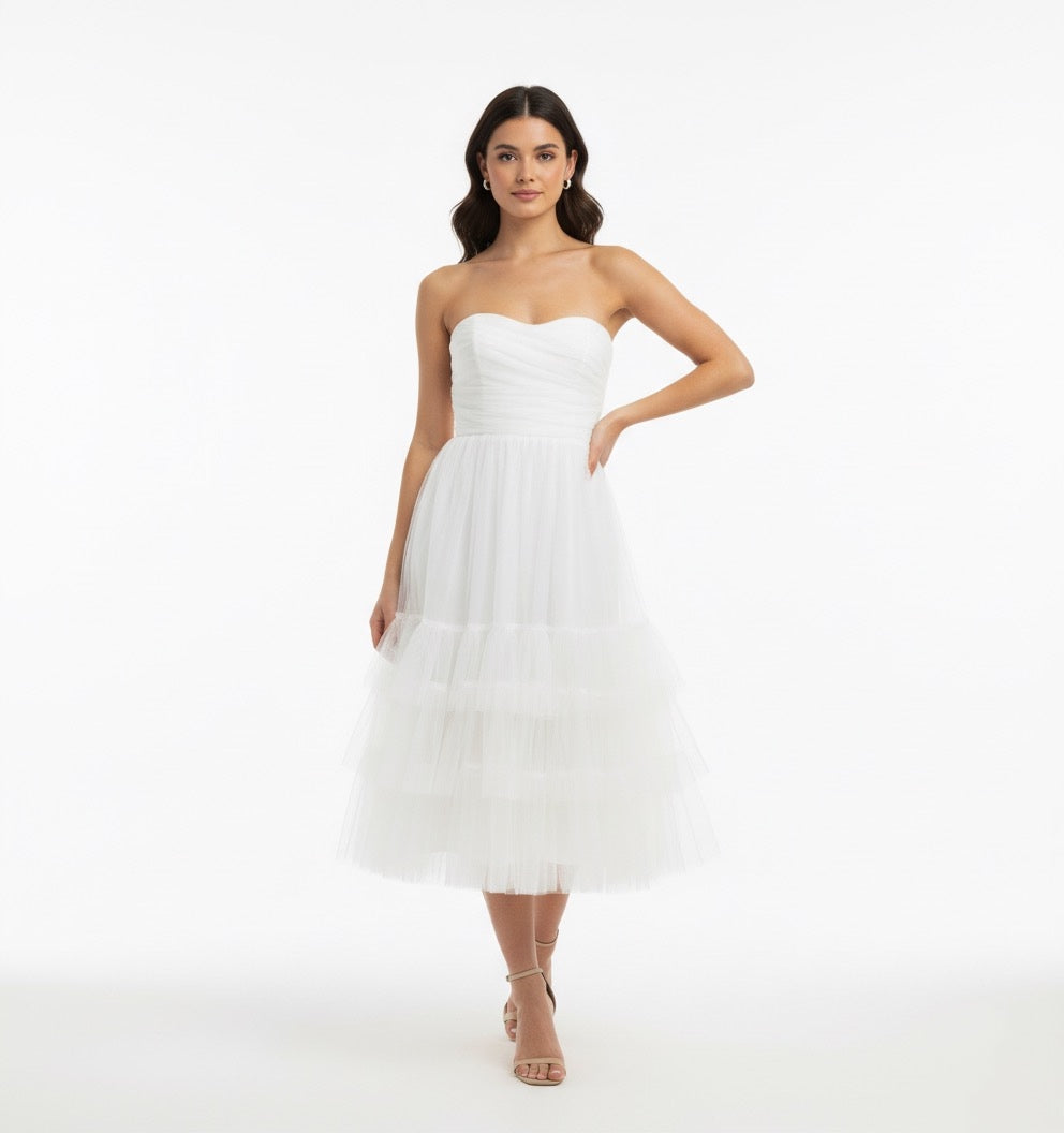 Vestido midi tul falda amplia blanco.