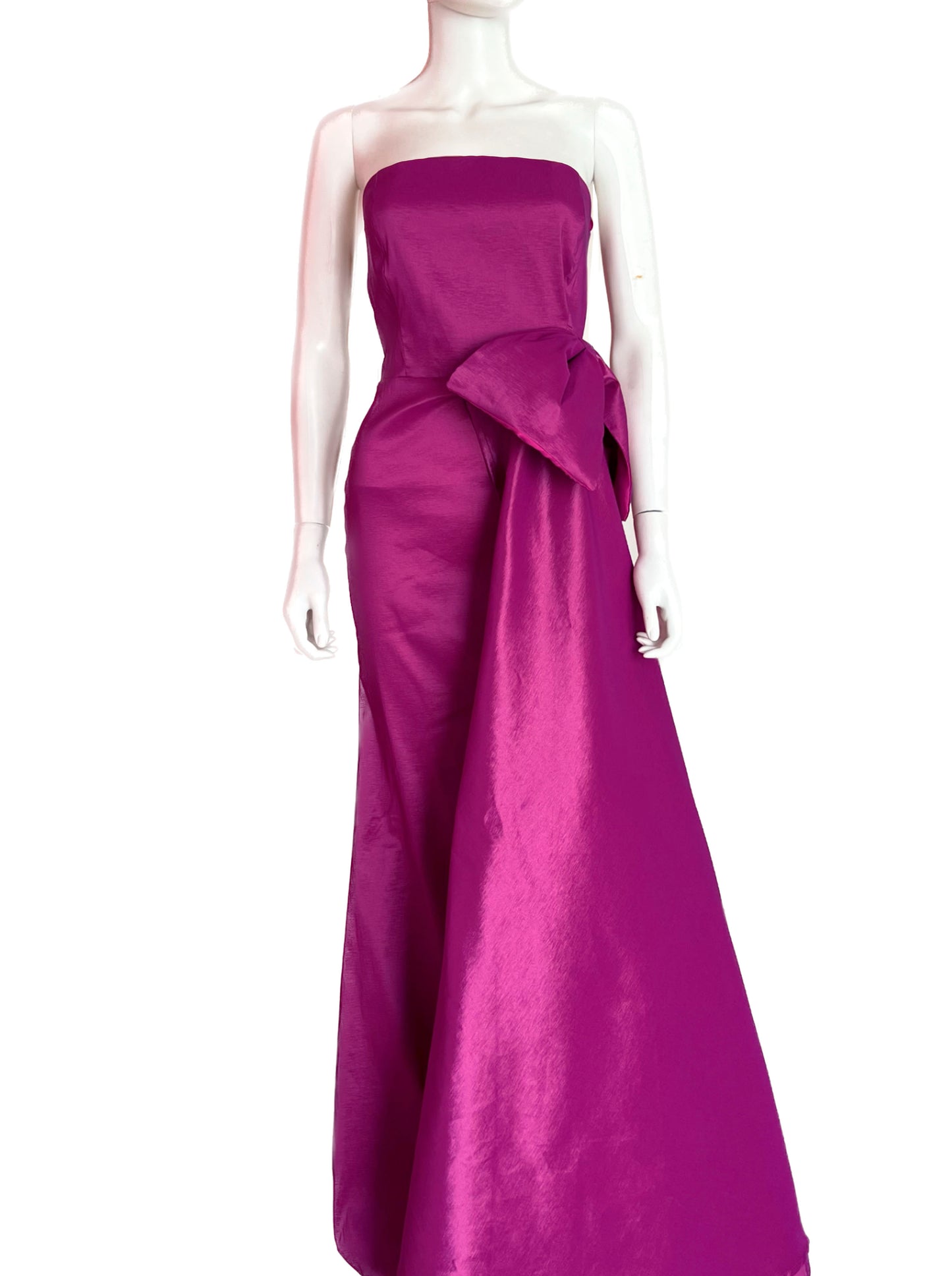 Vestido cauda lateral con moño rosa bugambilia