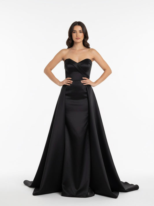 Vestido detalle en talle doble falda negro