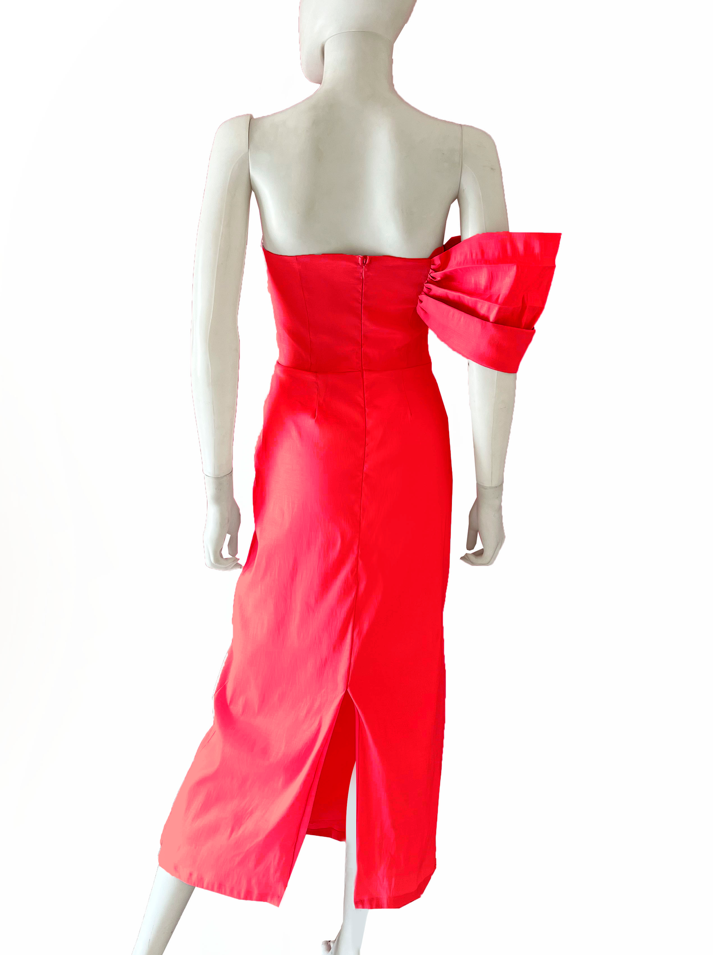 Vestido moño en brazo falda recta rojo