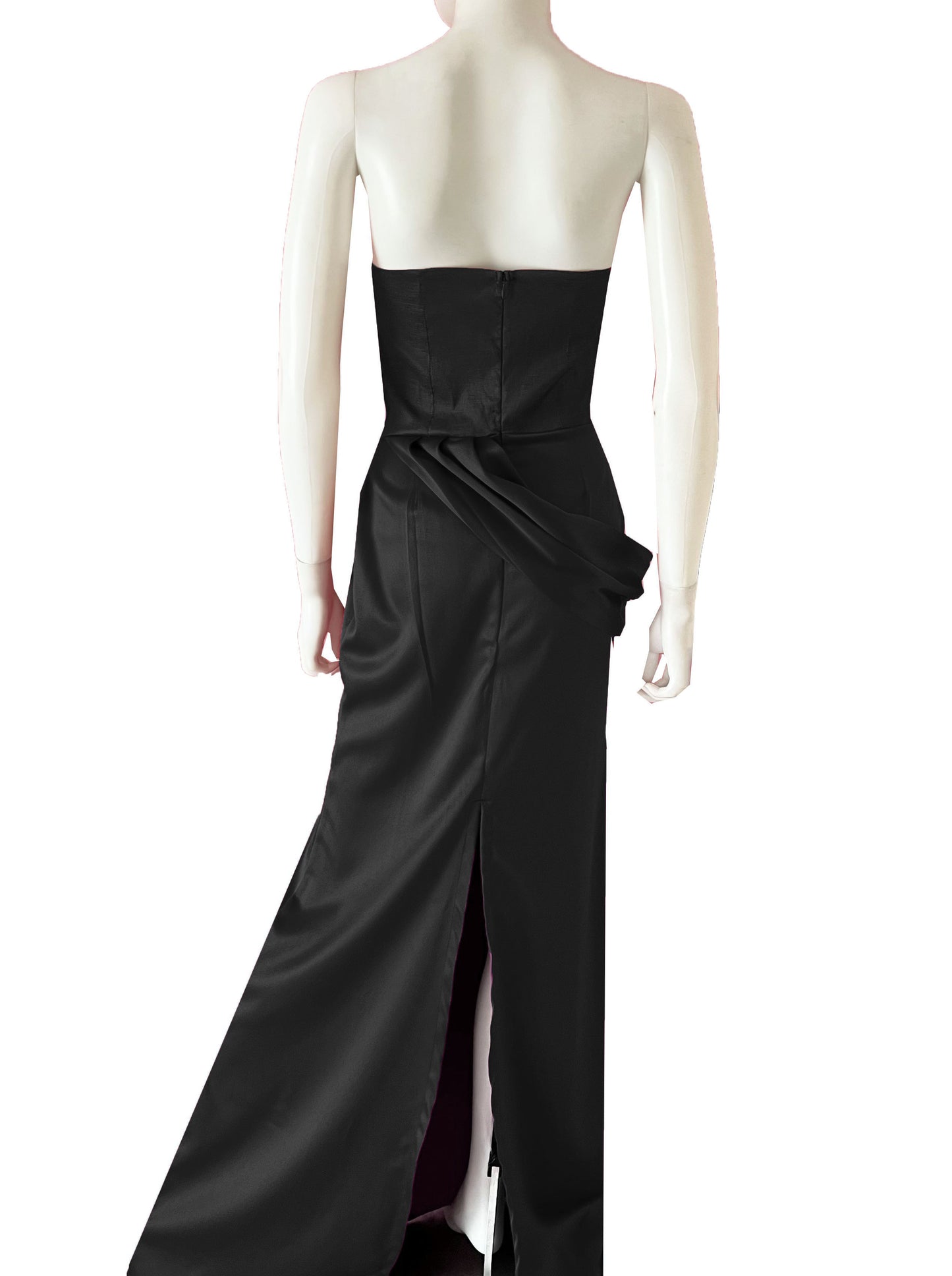 Vestido strapless con detalle en cadera negro