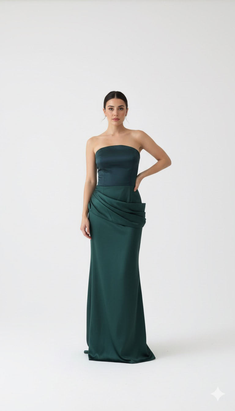 Vestido strapless con detalle en cadera verde botella