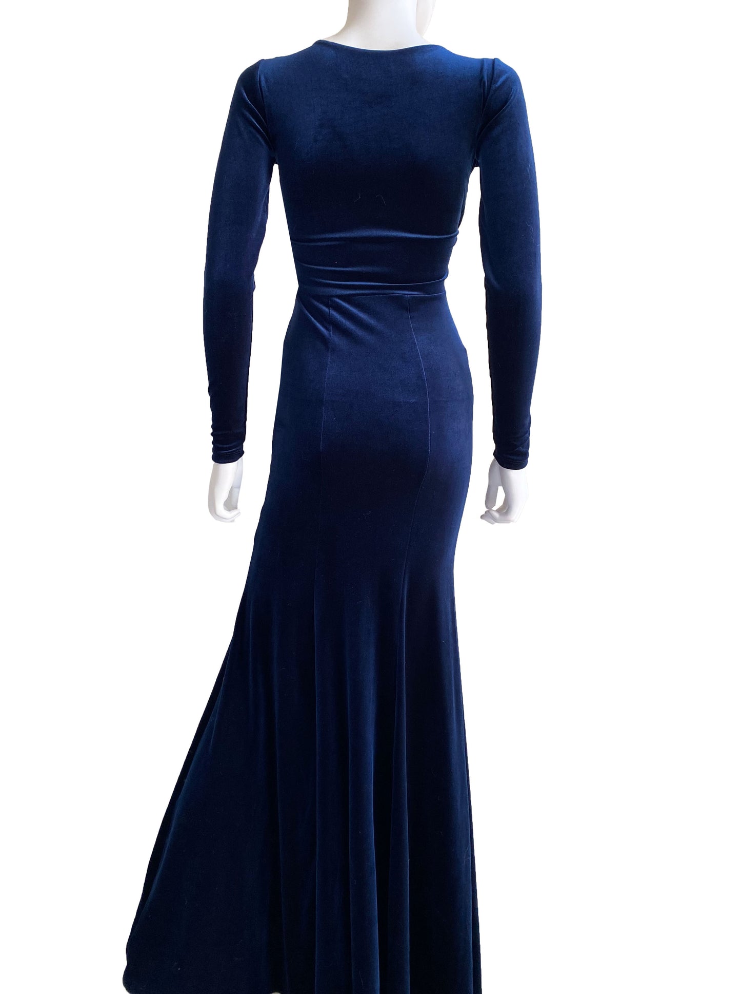 Vestido cruce en pecho velvet azul.
