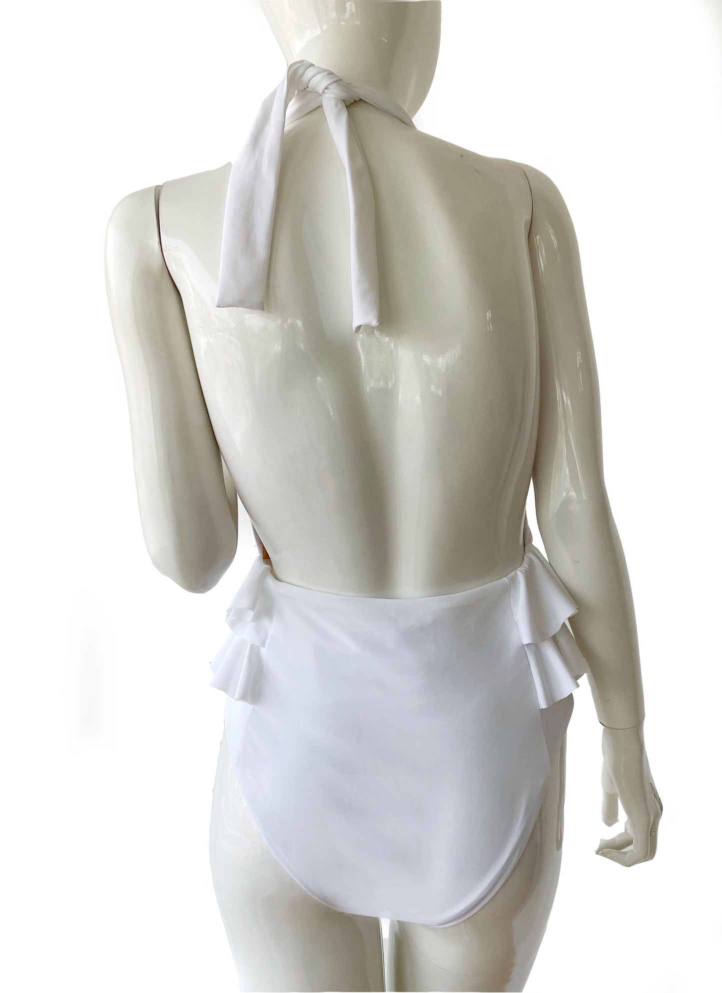 Monokini halter olanes blanco.