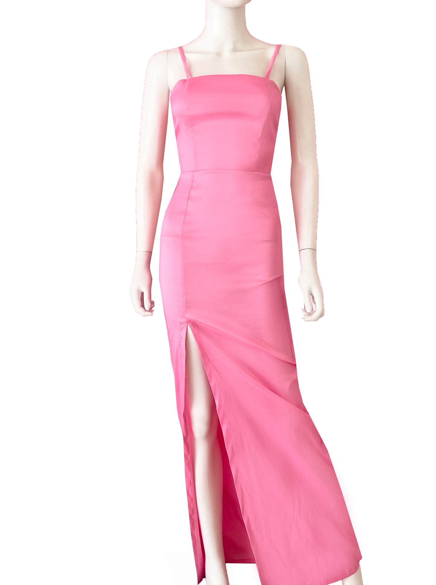 Vestido tirantes recto rosa.