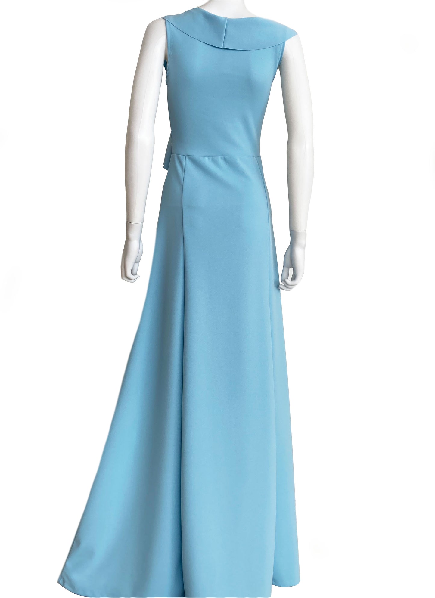 Vestido cuello V. azulcielo