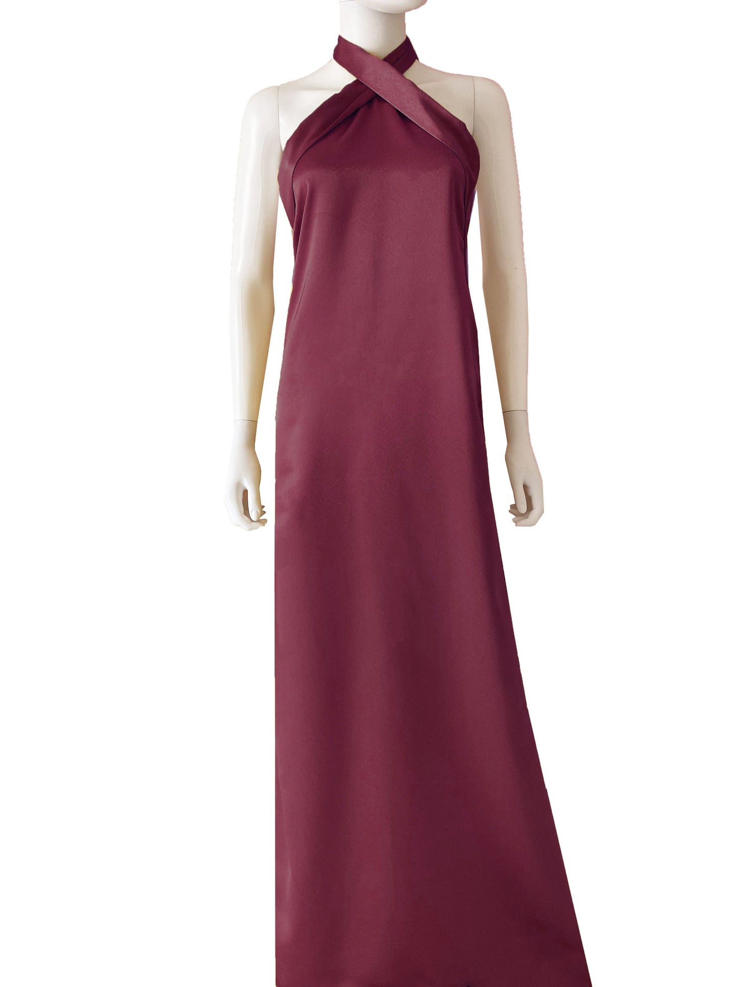Vestido halter satén tinto.