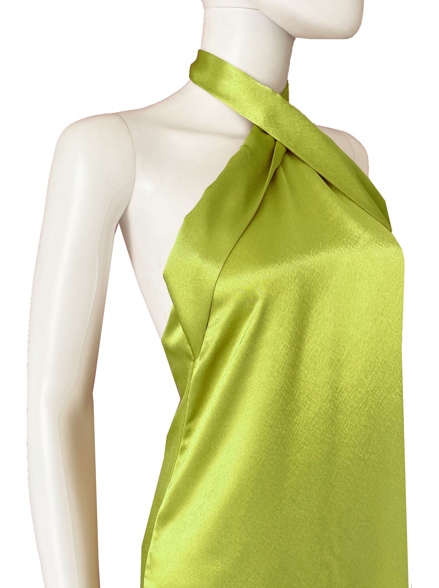 Vestido halter satén verde limón.