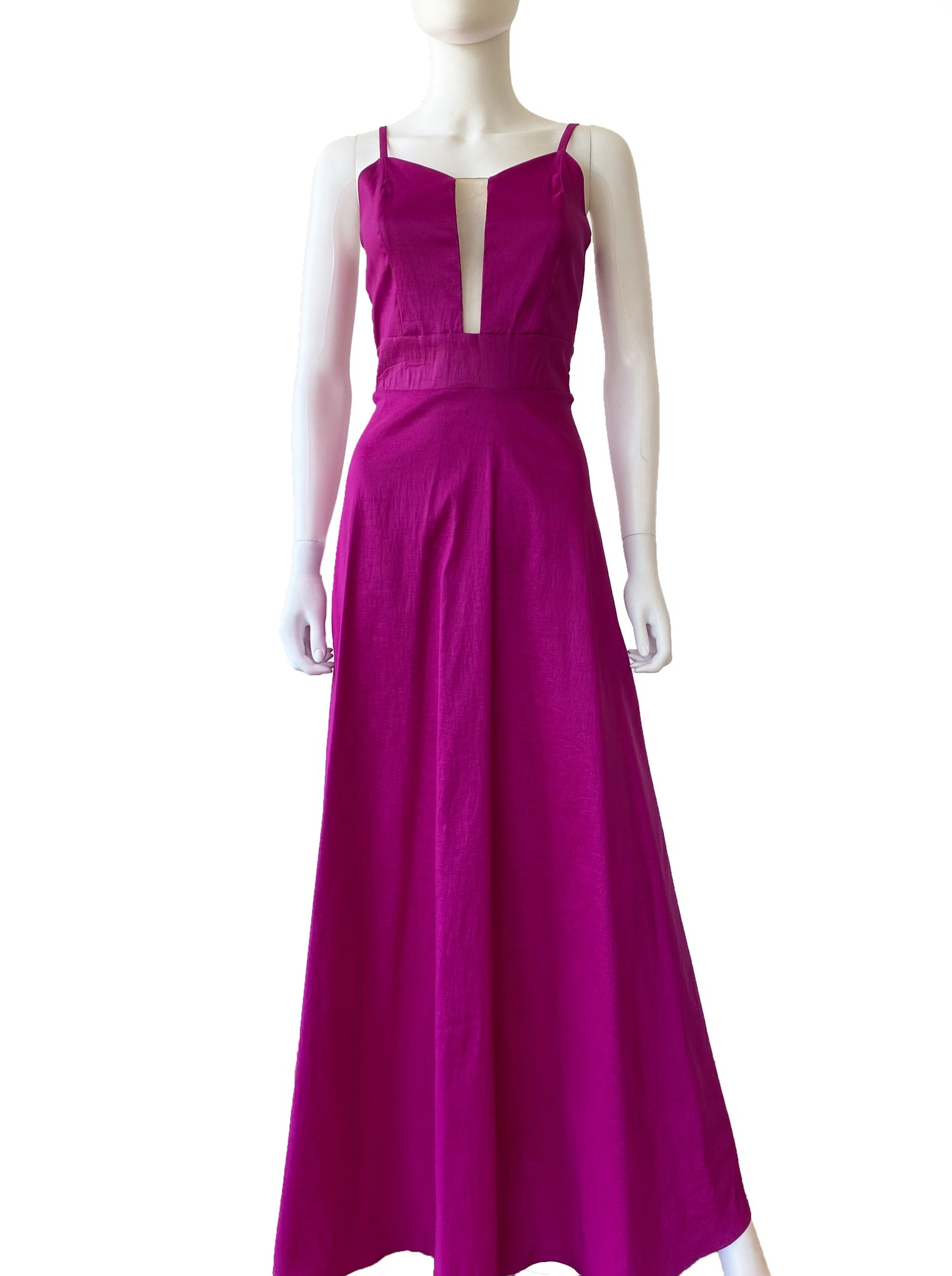 Vestido escote encaje .