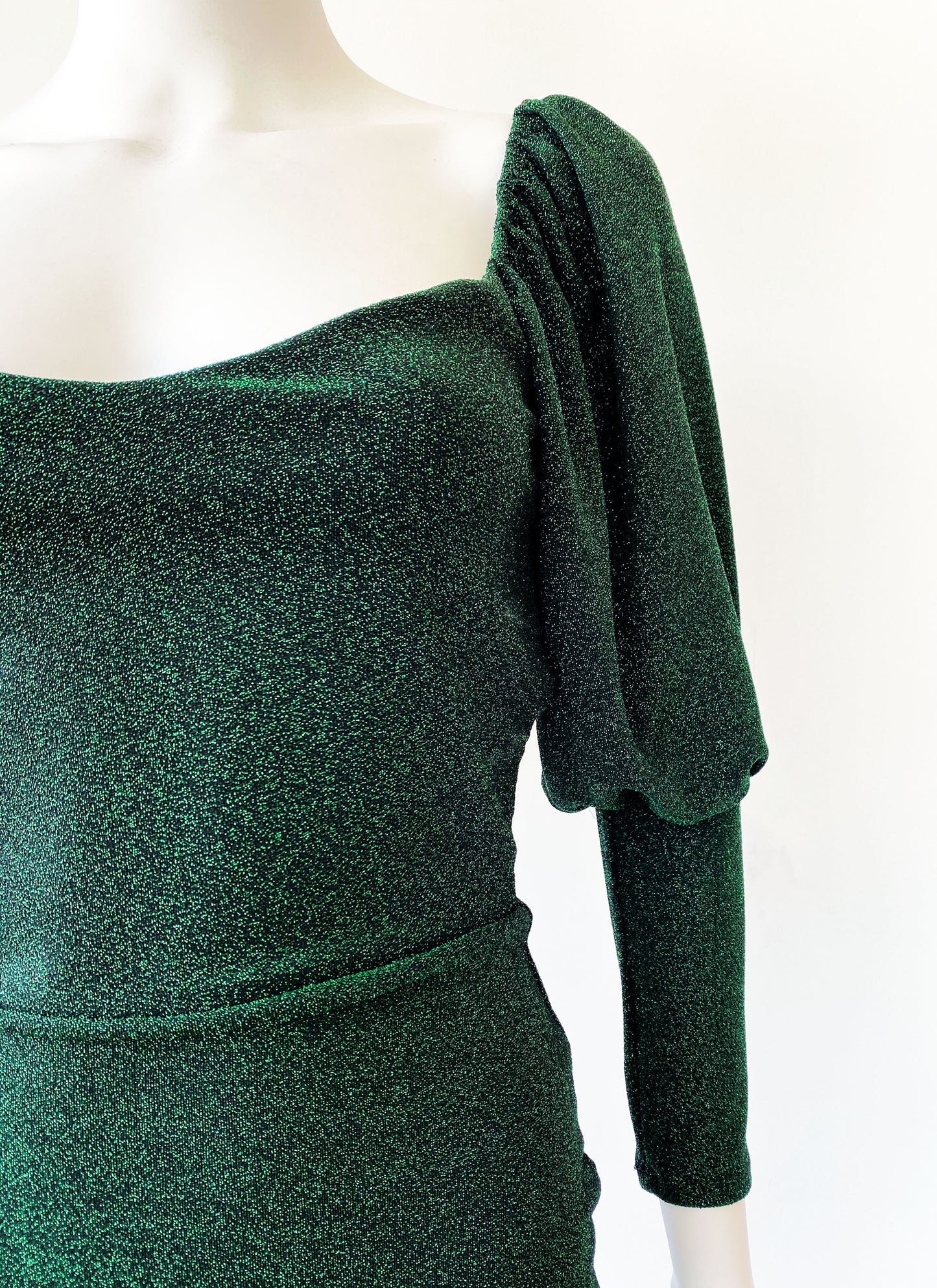 Vestido Glitter manga princesa.