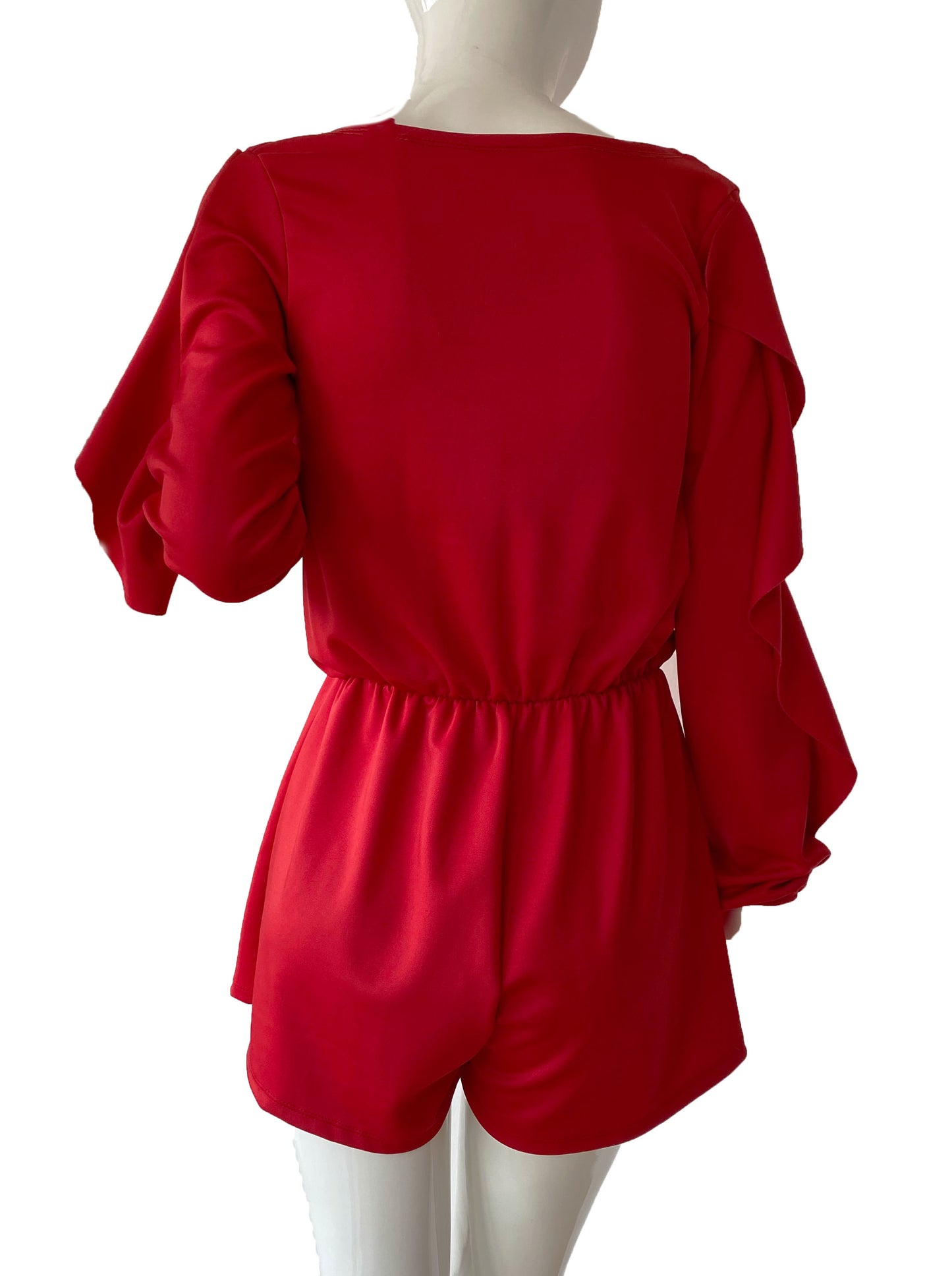 Romper escarolas en manga rojo.
