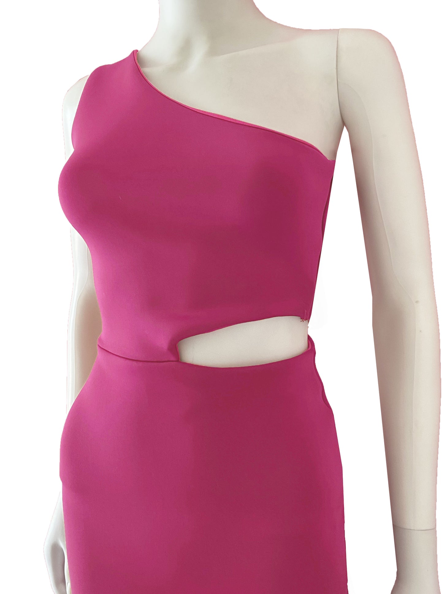 Vestido con volante en falda fucsia