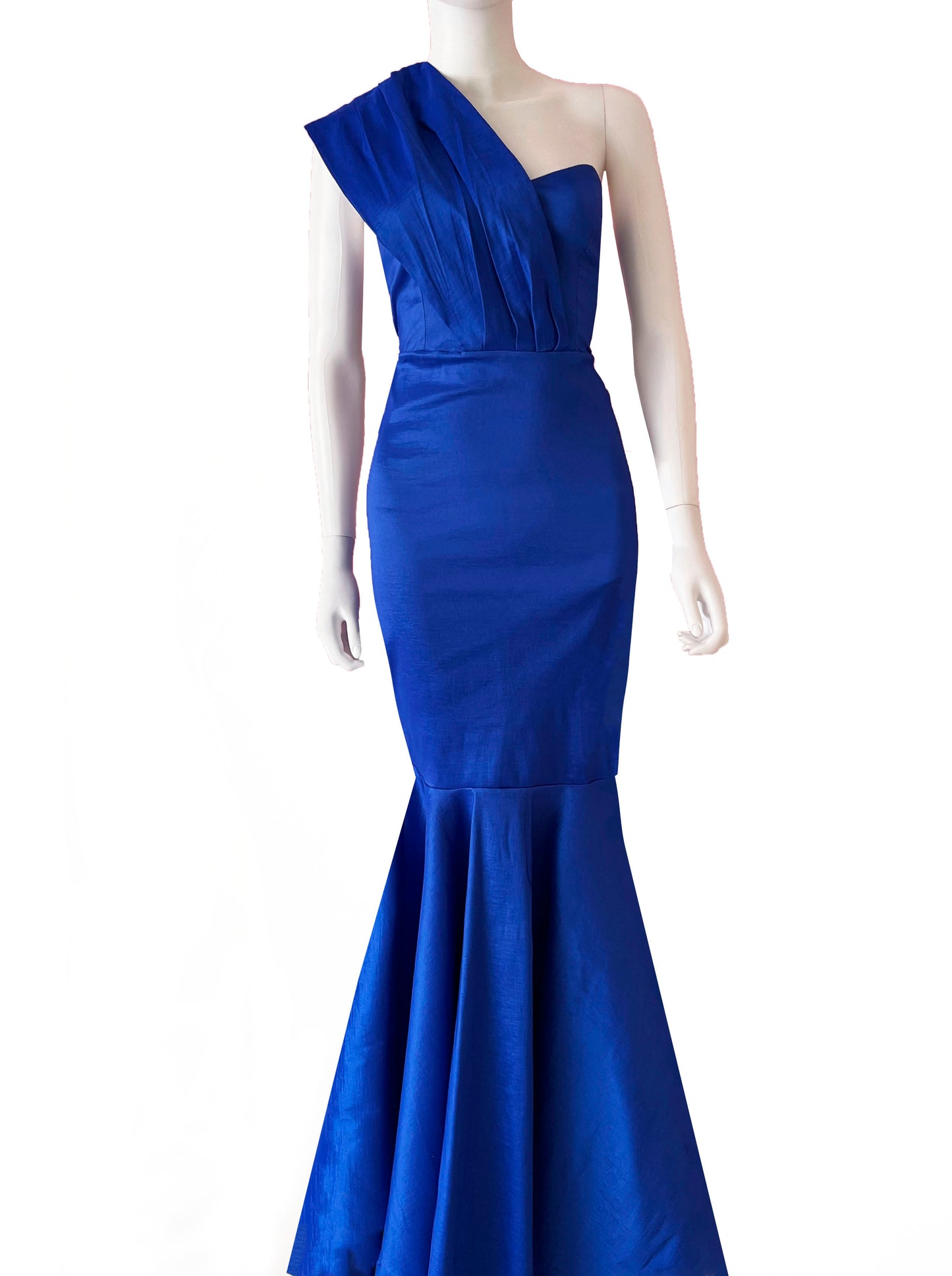 Vestido sirena pieza de lado azul rey.