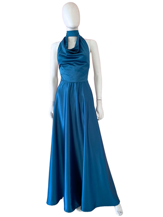 Vestido cuello colgante azul petroleo