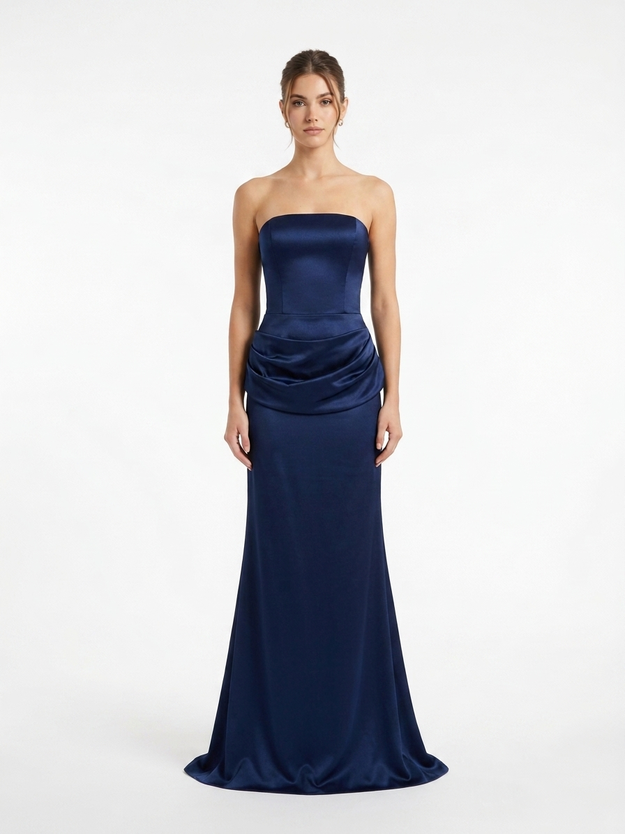 Vestido strapless con detalle en cadera azul marino