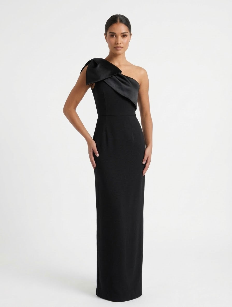 Vestido moño de satén en hombro negro