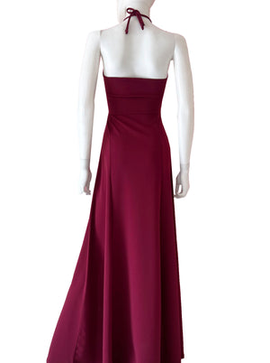 Vestido cout out halter tinto.