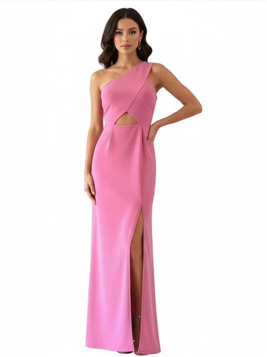 Vestido triángulo en abdomen rosa.
