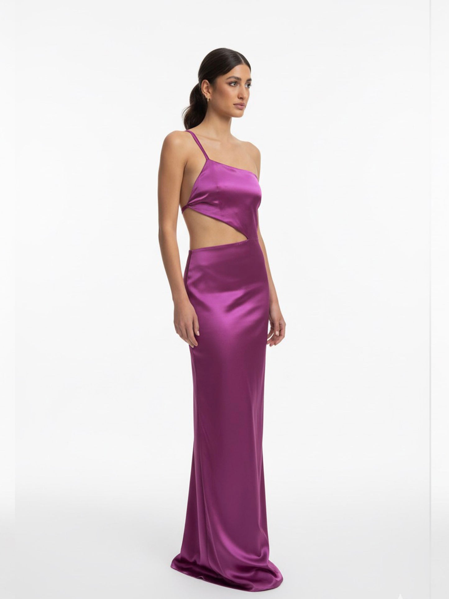 Vestido triángulo en espalda bugambilia.