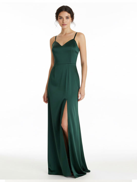 vestido tirantes recto.