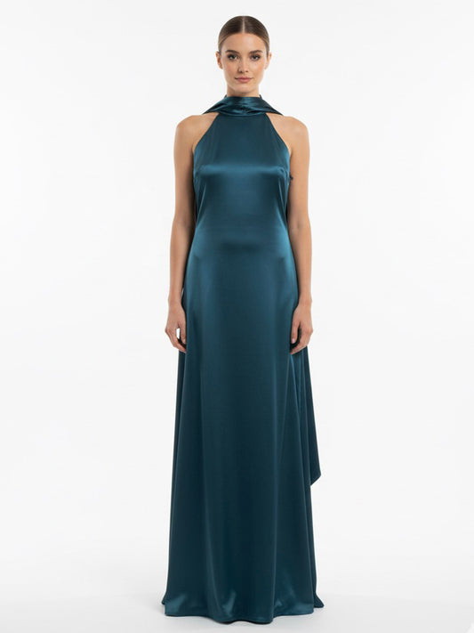 Vestido halter satén capa azul petróleo