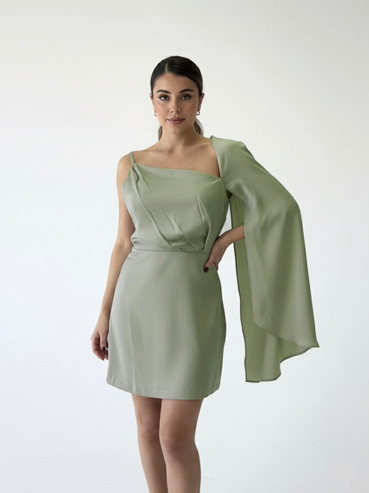 Vestido mini un tirante y manga colgante pistache