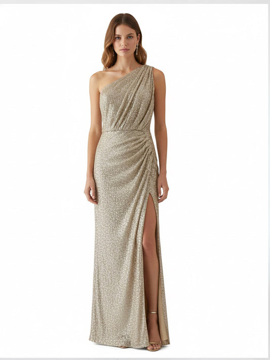 Vestido lentejuela aro en hombro