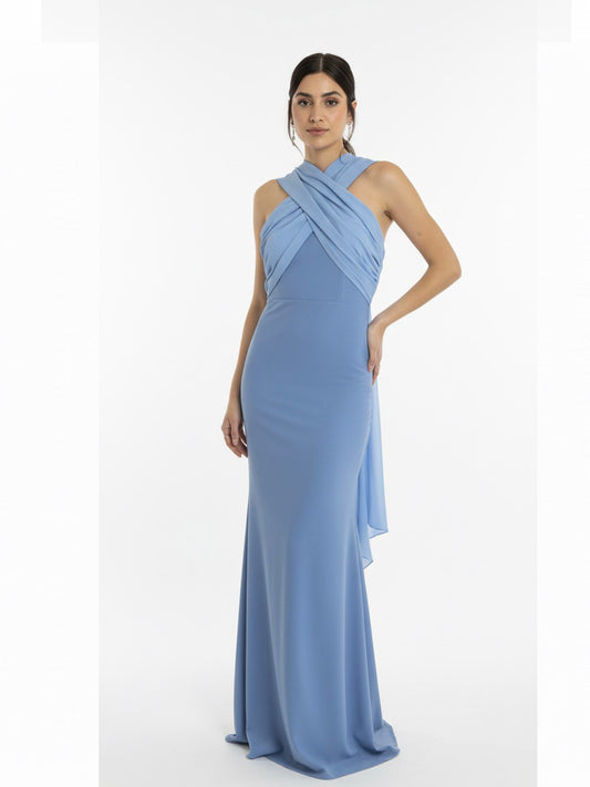 Vestido multi forma halter azul pastel.