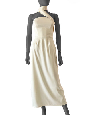 Vestido  banda en cuello ivory.