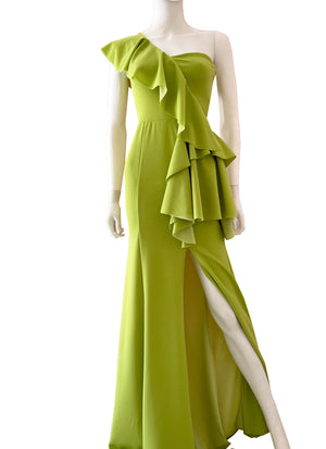 Vestido con volantes verde limón.