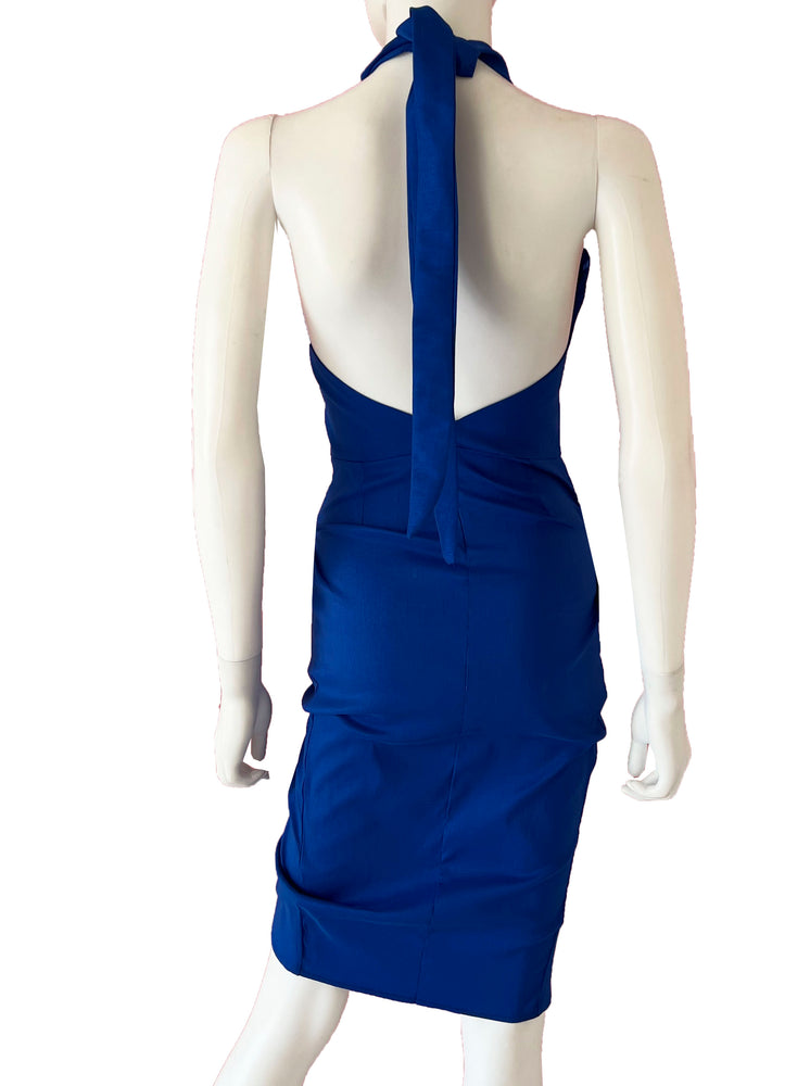 Vestido halter tulipán midi azul rey.