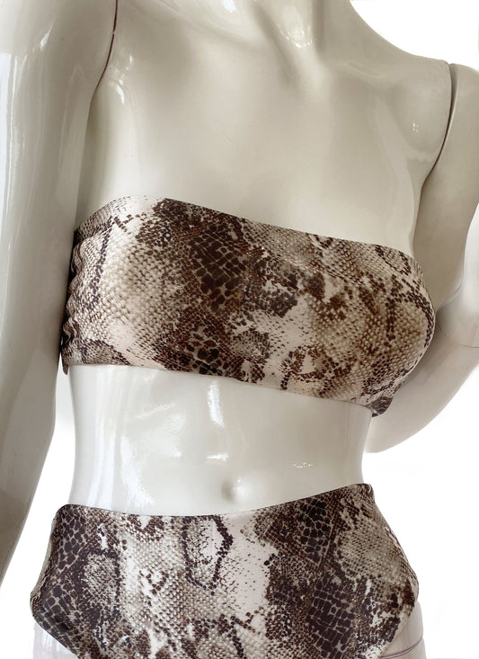 Top barra animal print.
