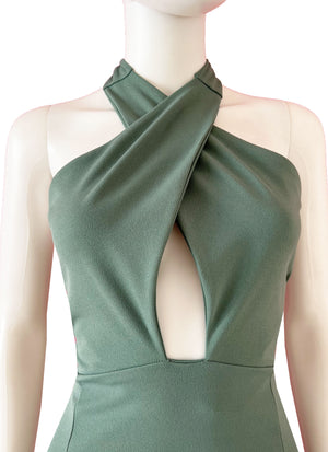 Vestido halter escote triangulo verde