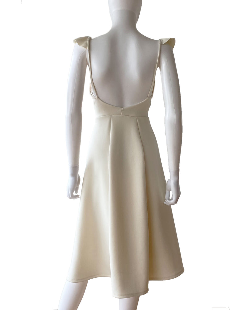 Vestido midi hombreras ivory.