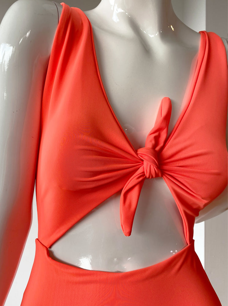 Monokini amarre peach neón.