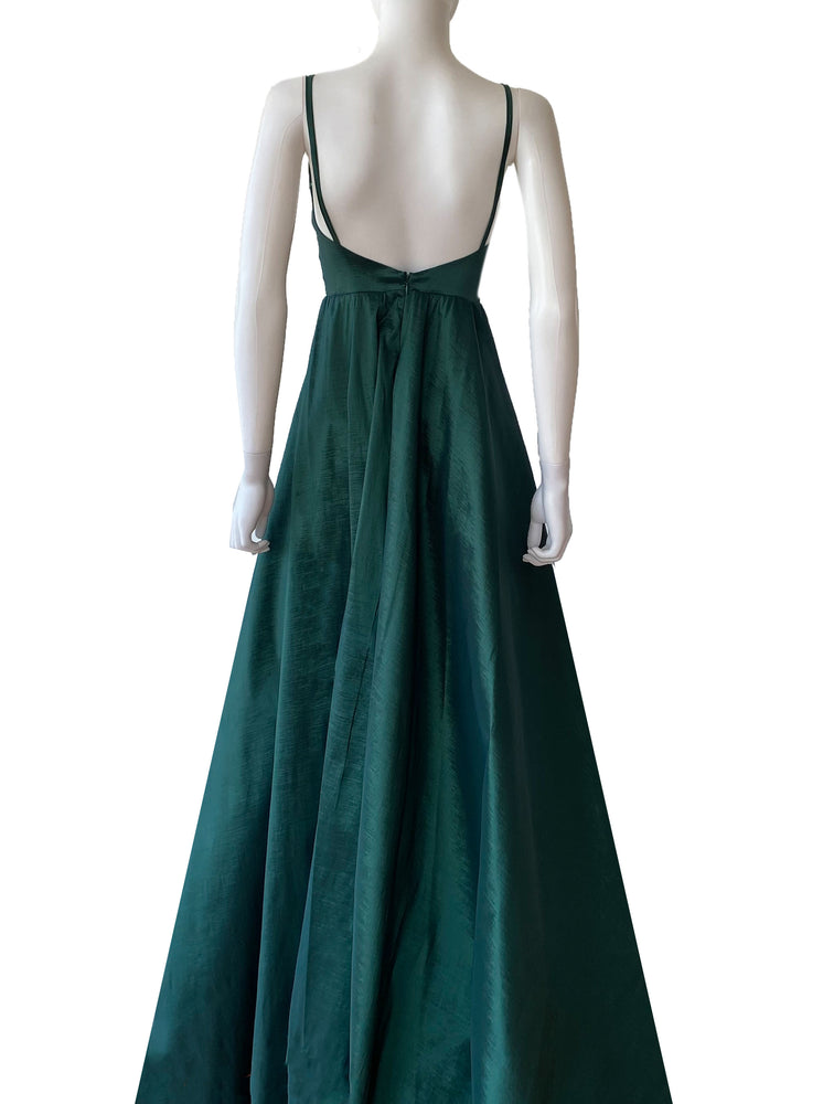 Vestido tirantes con apertura verde botella.