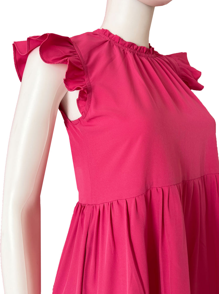 Vestido corto volantes fucsia.