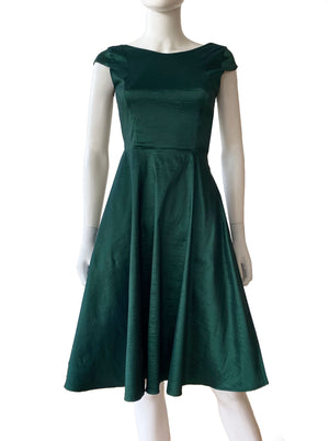 Vestido manguita midi verde.